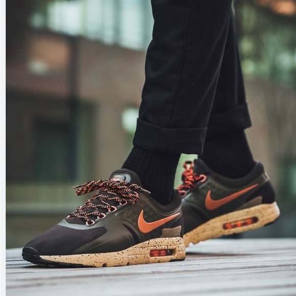 Nike Other - Like New Nike Air Max Zero SE’s, Men’s 8.5 in Cargo Khaki